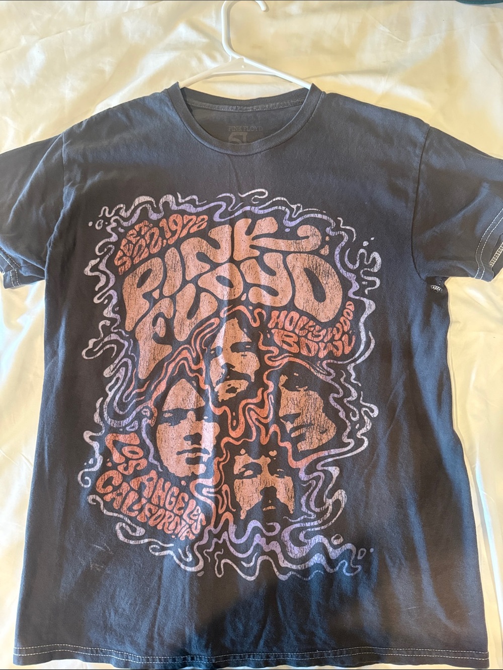 Pink Floyd Black Short Sleeve Graphic Tee with Pink Print